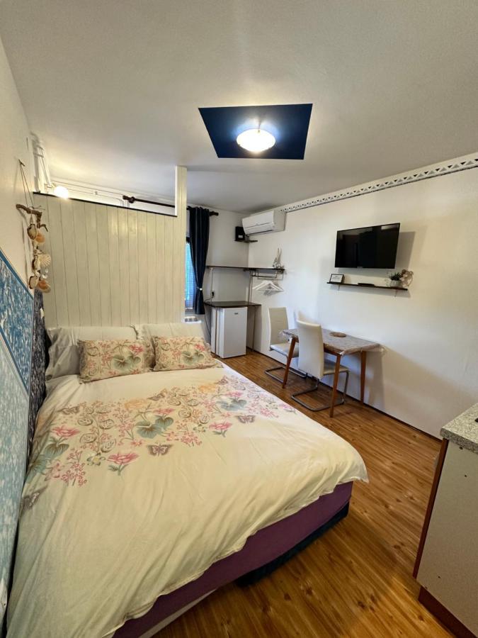 Apartma Angelika Portoroz Exterior photo
